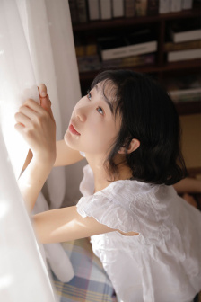 叶子楣机器人